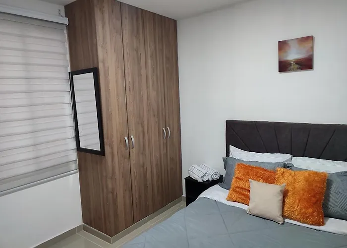 302-Comodo Y Moderno Apartamento De 2 Habitaciones En La Mejor Zona Centrica De Ibague