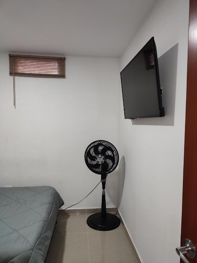 302-comodo Y Moderno De 2 En La Mejor Zona Centrica De Apartment